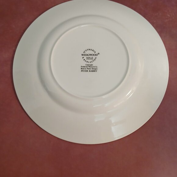 Beatrix Potter's "Under the Garden Gate" Wedgwood Child's Plate-England - Picture 5 of 6